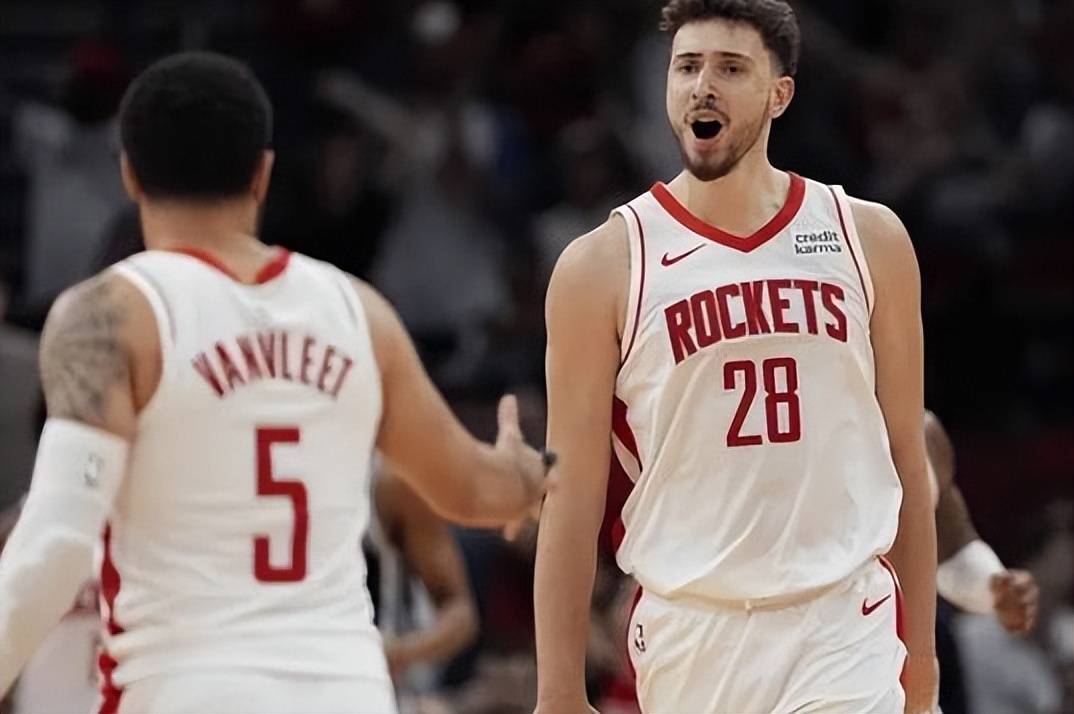 包含西亚卡姆新星连败表现惊艳，曼联未来可期！的词条